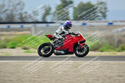 media/Apr-18-2025-TrackDaz (Fri) [[45f5874c44]]/B Group/Session 2 (Turn 7)/